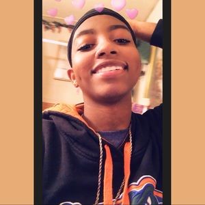 Meet your Posher, Marion